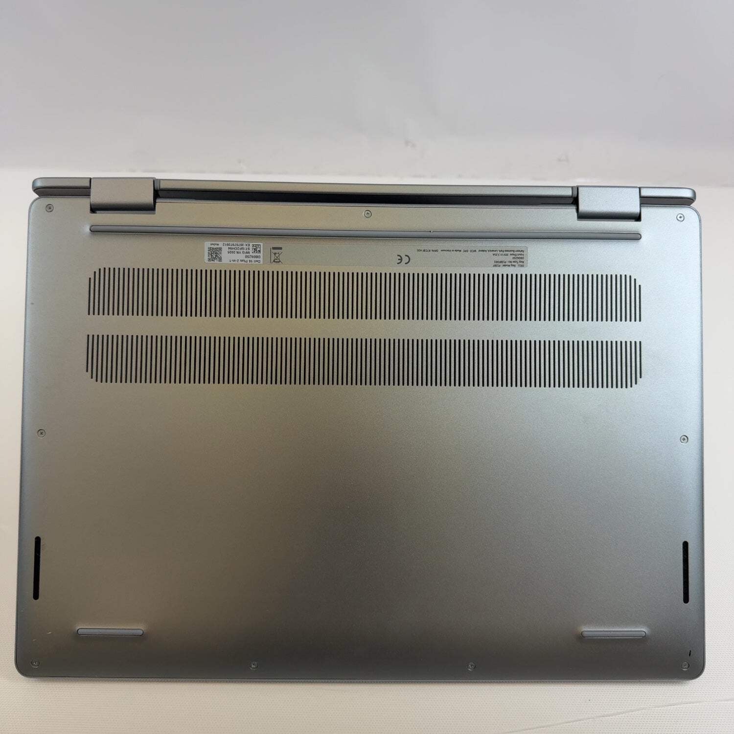 Dell 16 plus 2-in-1 DB06250 16″ Core Ultra 5 226V 4.5GHz 16GB RAM 512GB SSD