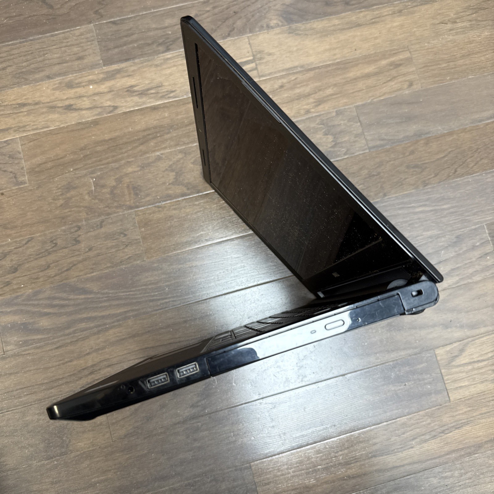 Dell Inspiron 15 Laptop 2016 Black with Battery and 45W Power Adapter