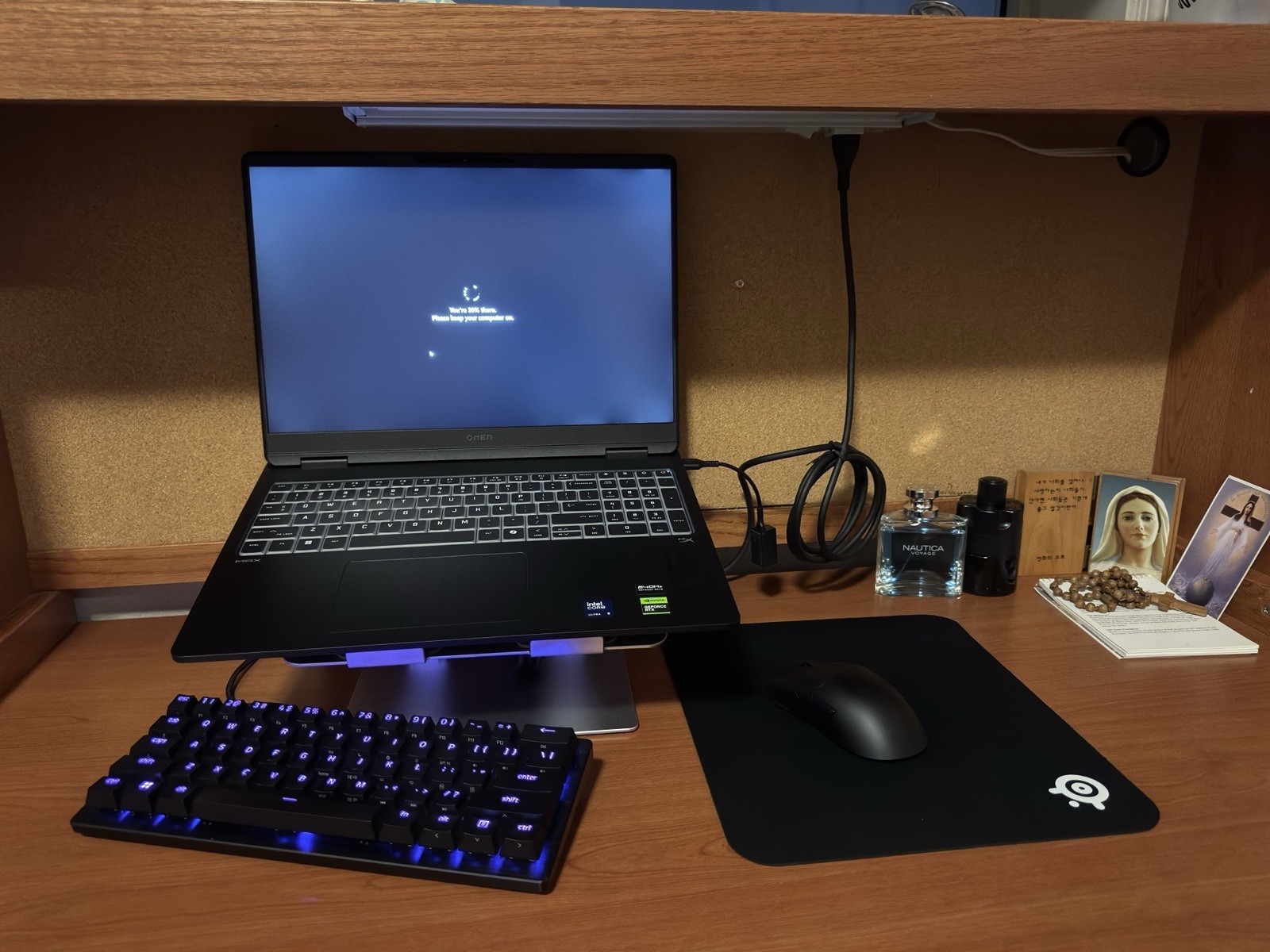 HP OMEN MAX 16 + Razer Gaming Mouse & Keyboard