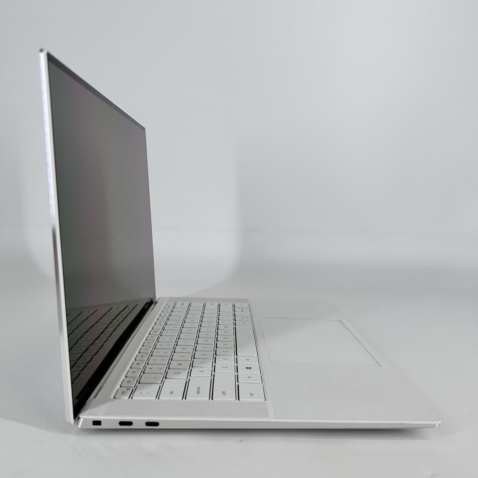 Dell XPS 15 9520 TOUCH 3.5K 2.5 GHz i9-12900HK 32GB 1TB SSD RTX 3050 Ti Good