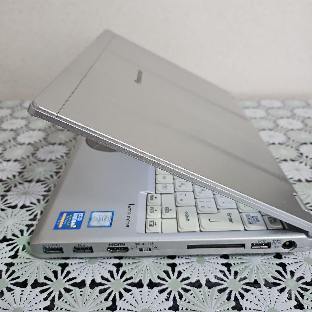 Panasonic Toughbook CF-SZ6 i5 7300U Intel HD SSD 256GB 8GB 12.1″ WUXGA Win 10