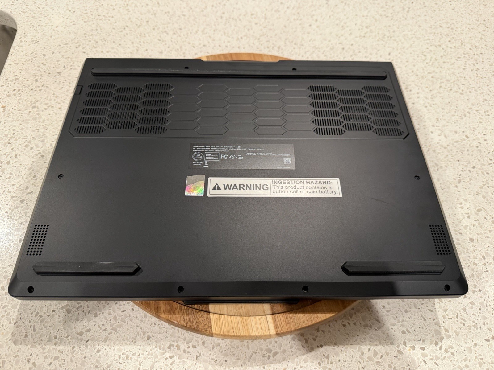 Lenovo Legion Pro 5 16IAX10 16″ Ultra 9 275HX 32GB DDR5 1TB SSD RTX 5070 ✅ MINT✅