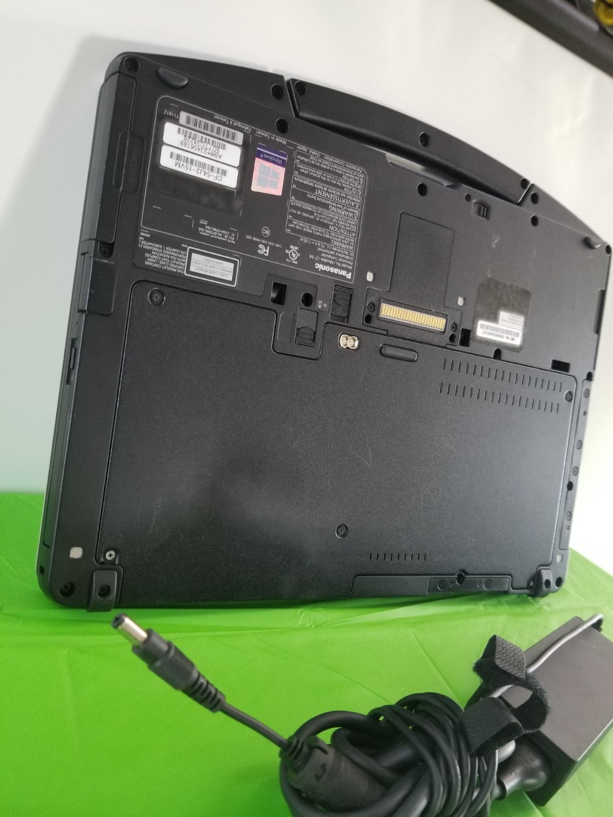 Panasonic Toughbook CF-54 MK3 i5-7300U 16GB 512 SSD, TouchScreen Win 11 Pro