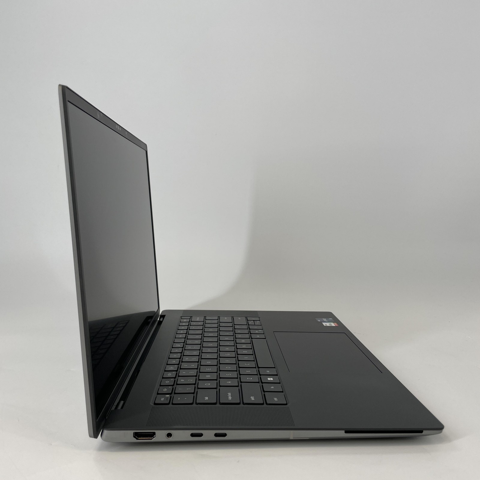 Dell Precision 5680 16 Gray FHD+ 2.5 GHz i7-13800H 32GB 512GB SSD Excellent