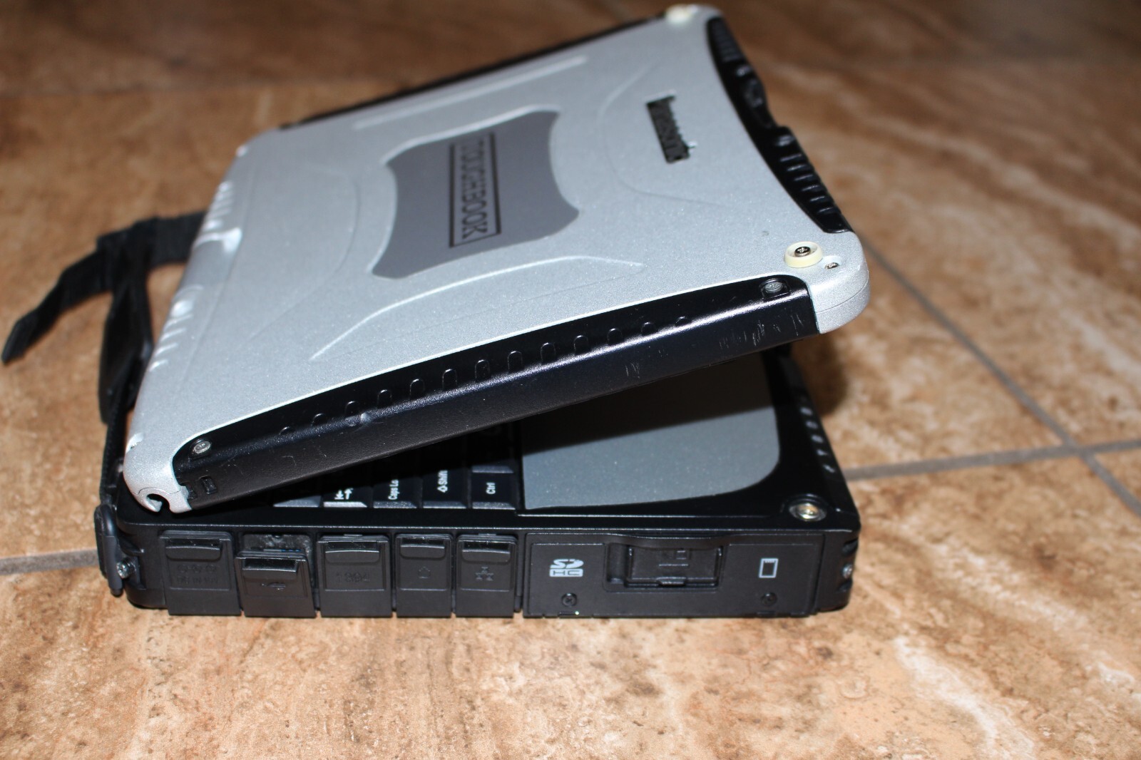 CF-19 MK7 i5-3340M NEW 16GB, NEW 512 SSD, WIN XP PRO P32 & WIN7 P64B /NON-TOUCH