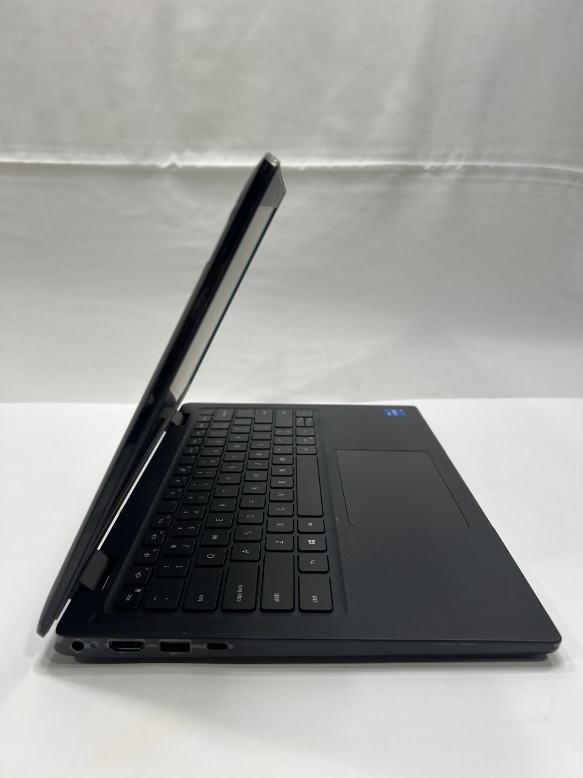 Dell Latitude 3420 Core i5-1135G7 2.40 GHz 8 GB 256 GB NVMe NO OS