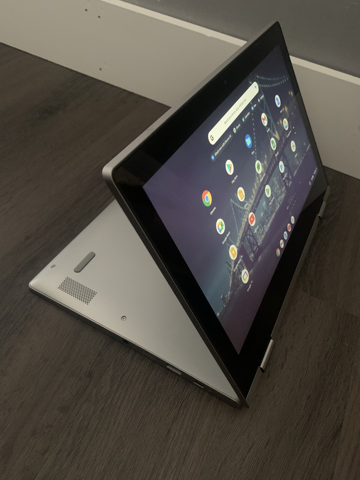 Lenovo Chromebook C340-11 11.6″ (32GB eMMC, Intel Celeron N4000, 1.10GHz, 4GB…