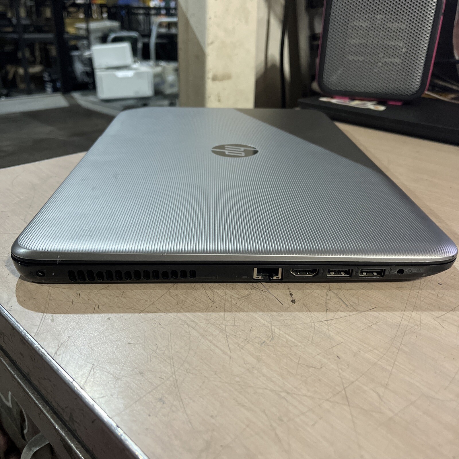 HP NOTEBOOK 15 INTEL CORE I3-6100U 2.30GHZ 8GB RAM NO HD