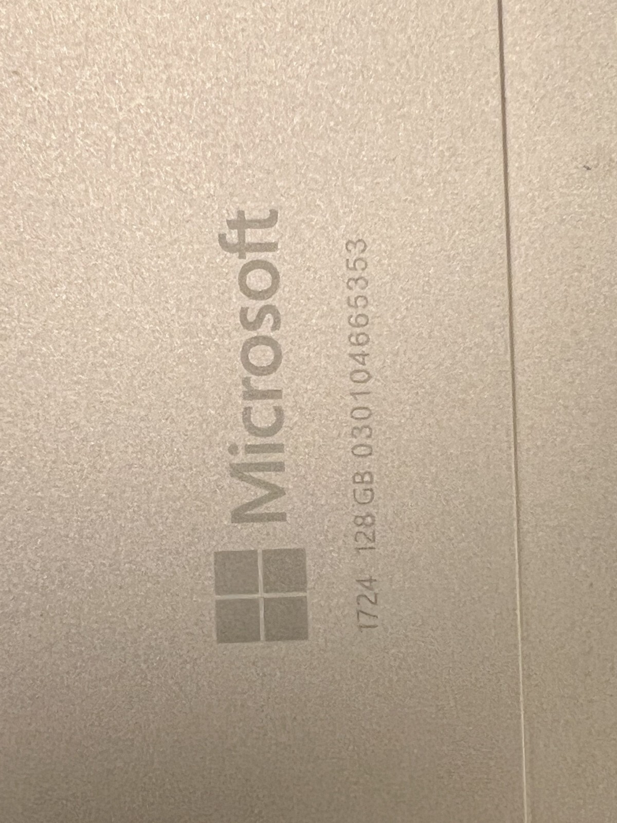 Microsoft Surface Pro 4 1724 Intel Core i5-6300U 2.40Ghz 4GB RAM 128GB Win10 Pro