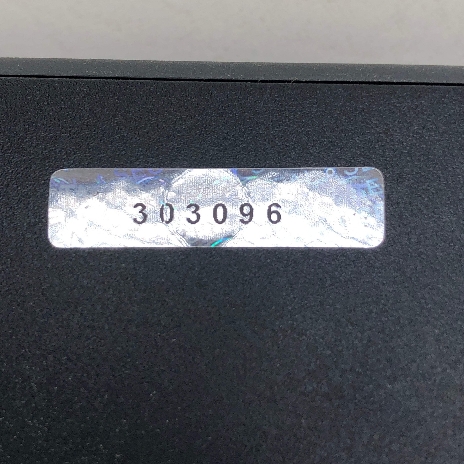 Broken Lenovo 100w Gen 4 11.6″ N100 0.8Ghz 4GB RAM 128GB SSD /Bad Battery