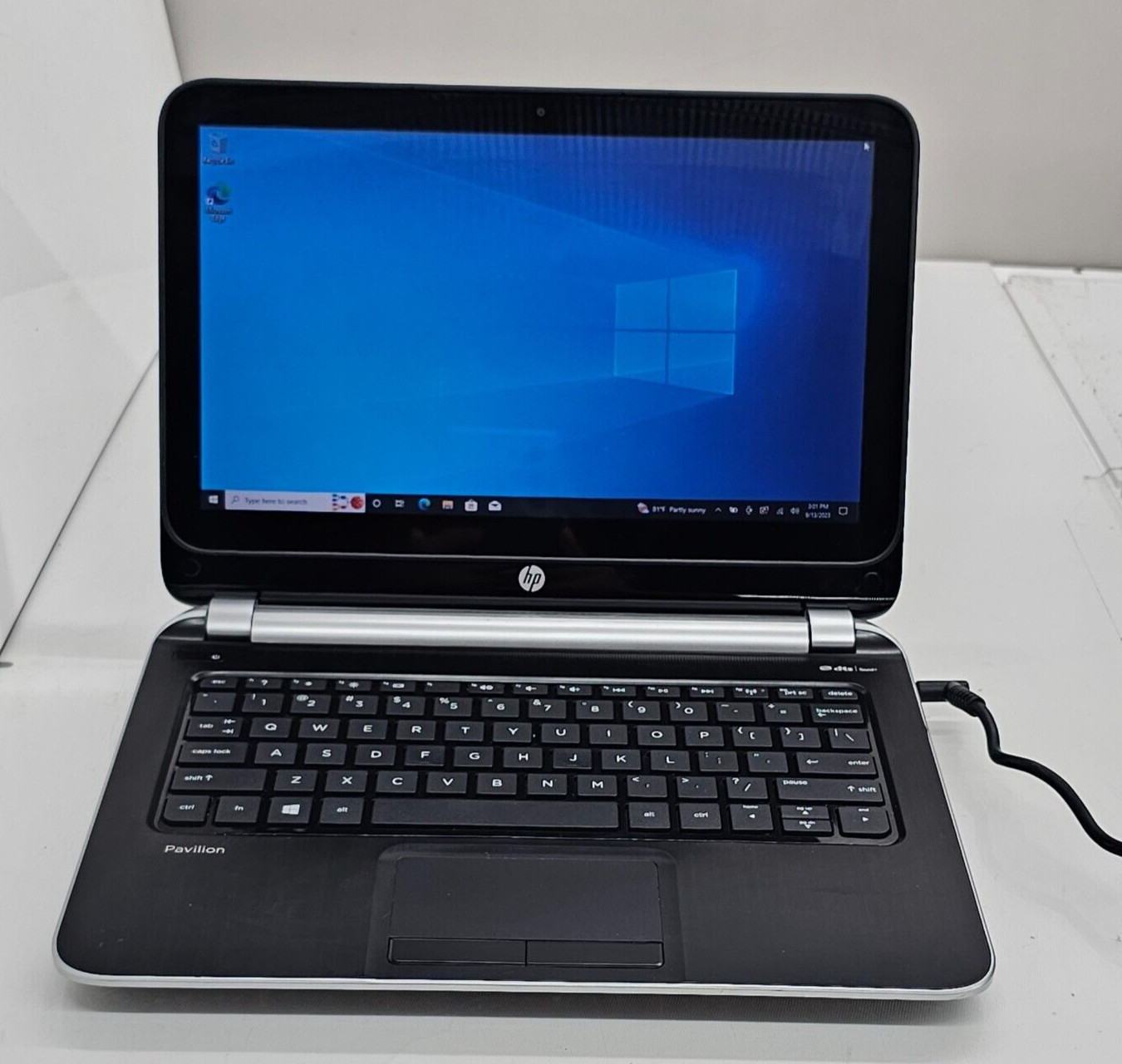 HP PAVILION TS 11 AMD A4-1250 @ 1.00GHz 4GB RAM 500GB HDD TOUCH