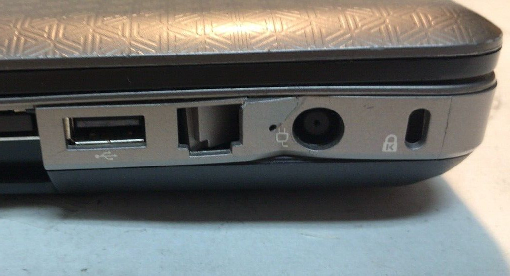 HP G72-227WM 17.3″ / Intel Pentium UNTESTED NO BATTERY
