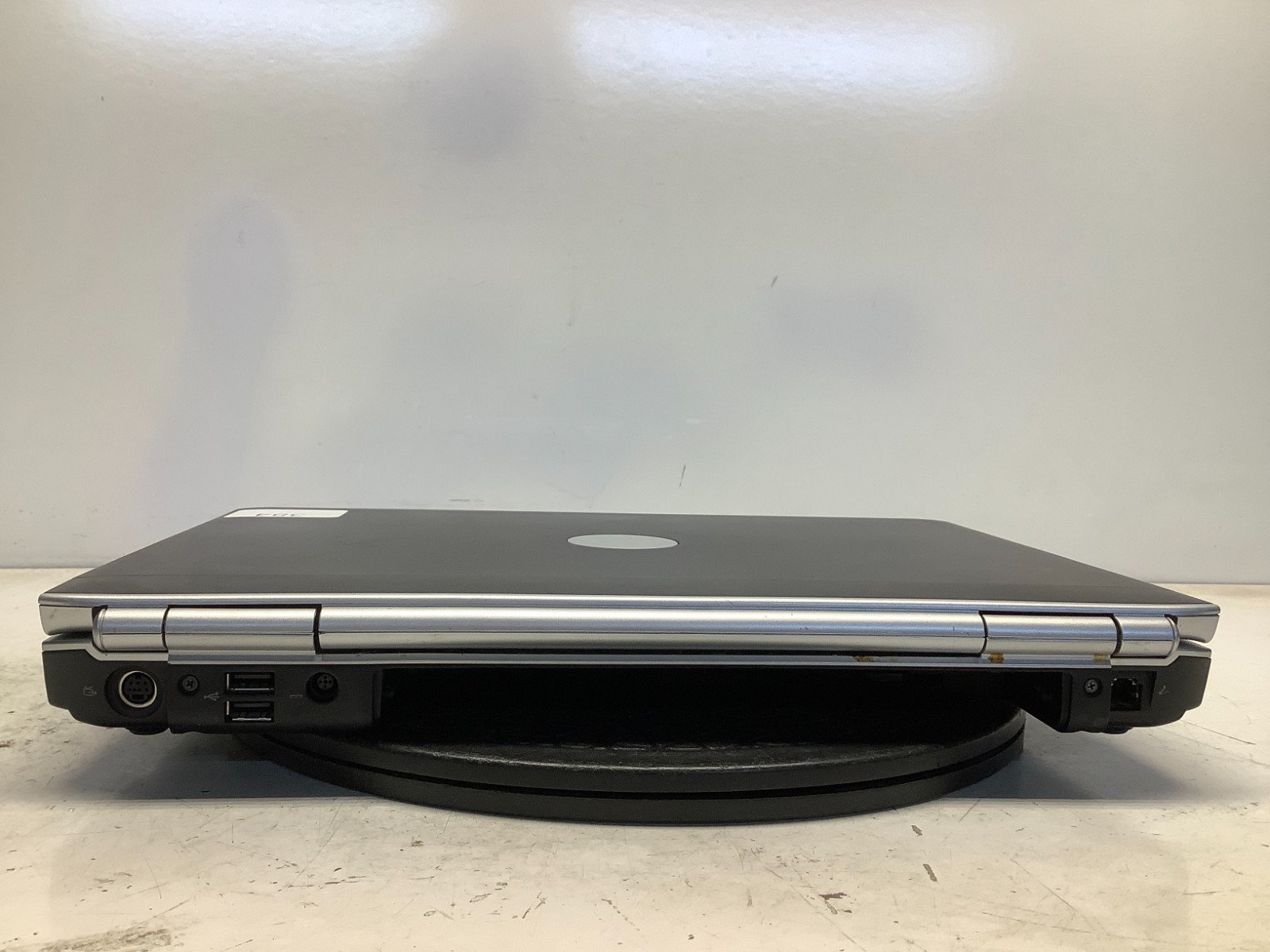 Dell Inspiron 1520 Intel Core 2 Duo 06FD 1.8GHz 2 GB NO HDD No Batt