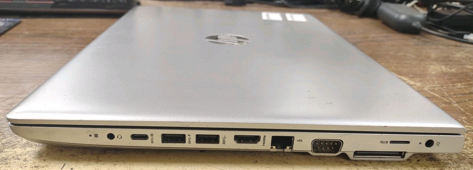 HP Probook 650 G5 LAPTOP 15.6 W/ i5-8365U 1.60GHz, 8GB, 256GB.