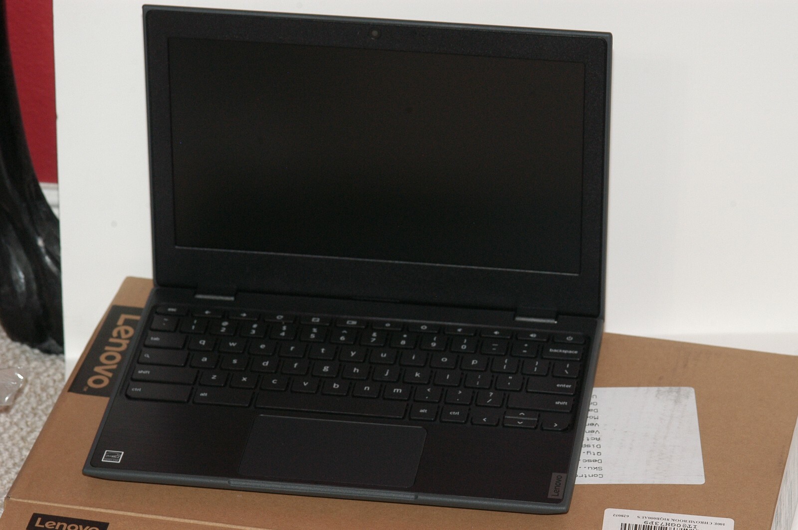 Lenovo 100e 11.6″ HD 4GB RAM 16GB SSD Chromebook – Black