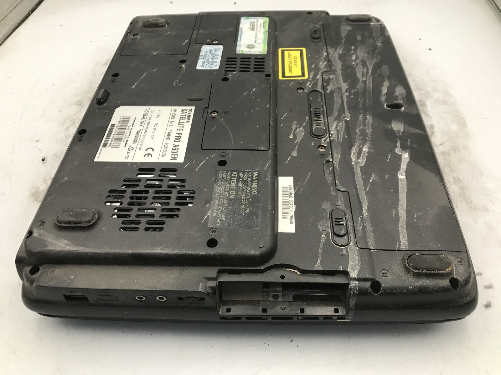 TOSHIBA SATELLITE PRO A60 – BOOTS TO BIOS – INTEL CELERON – 256MB RAM – READ -BB
