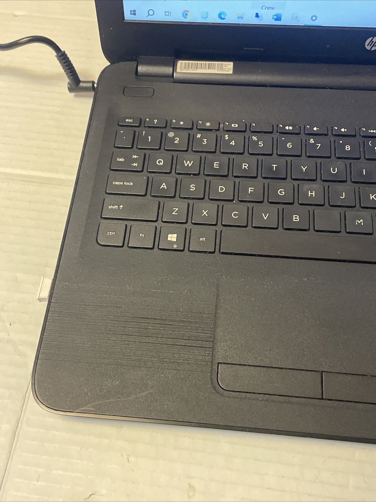HP 15-ba079dx AMD A10-9600p 6.0 GB 64-bit Op System 15.6” Touch Screen Win. 10