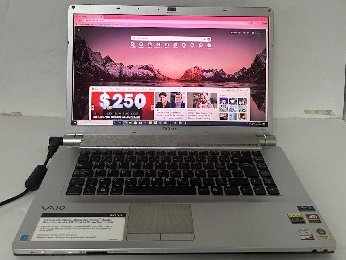 Sony PCG-3F1L VGN-FW300/355J 16.4″Intel Core 2Duo P8600 2.4GHz 4GB Ram-250GB HDD