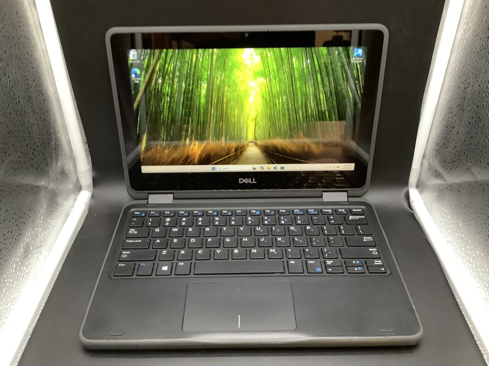 Dell Latitude 3190 2-in-1 Pentium Silver N5030 1.10GHz 4GB RAM 128GB SSD Read 3