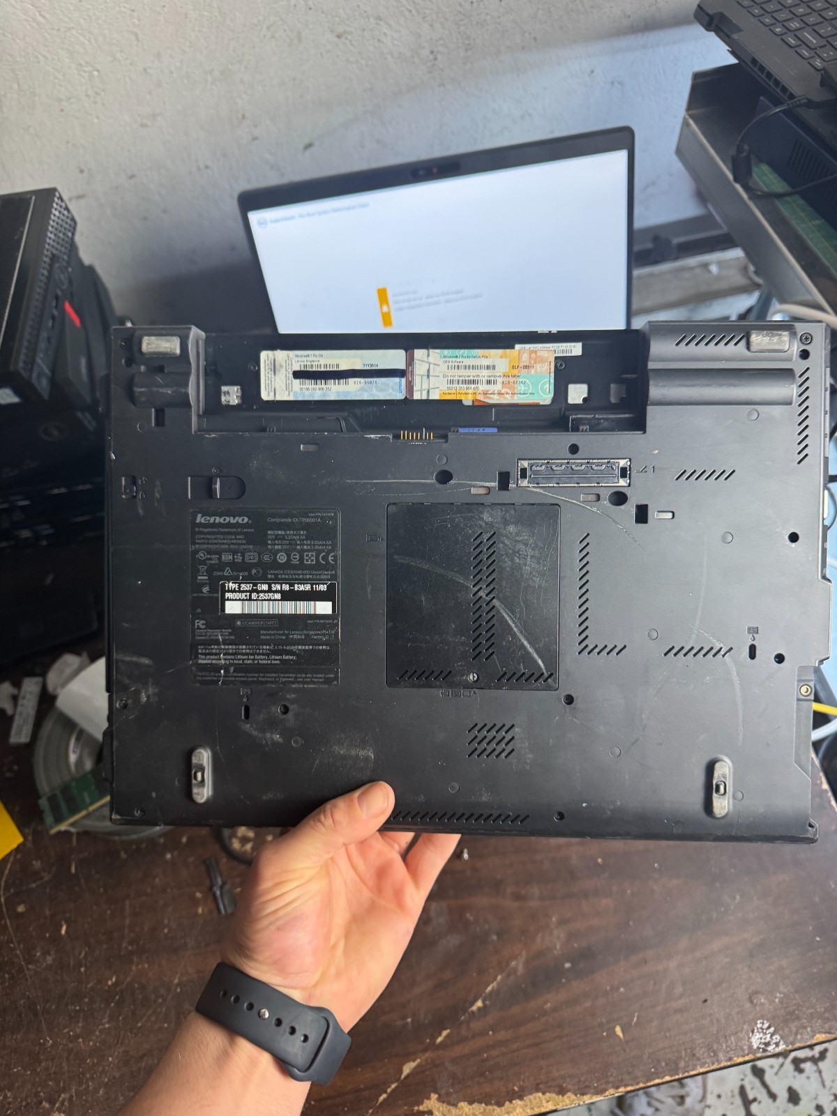 Lenovo T410 Intel Core I5 Laptop For Parts/Repair #5451