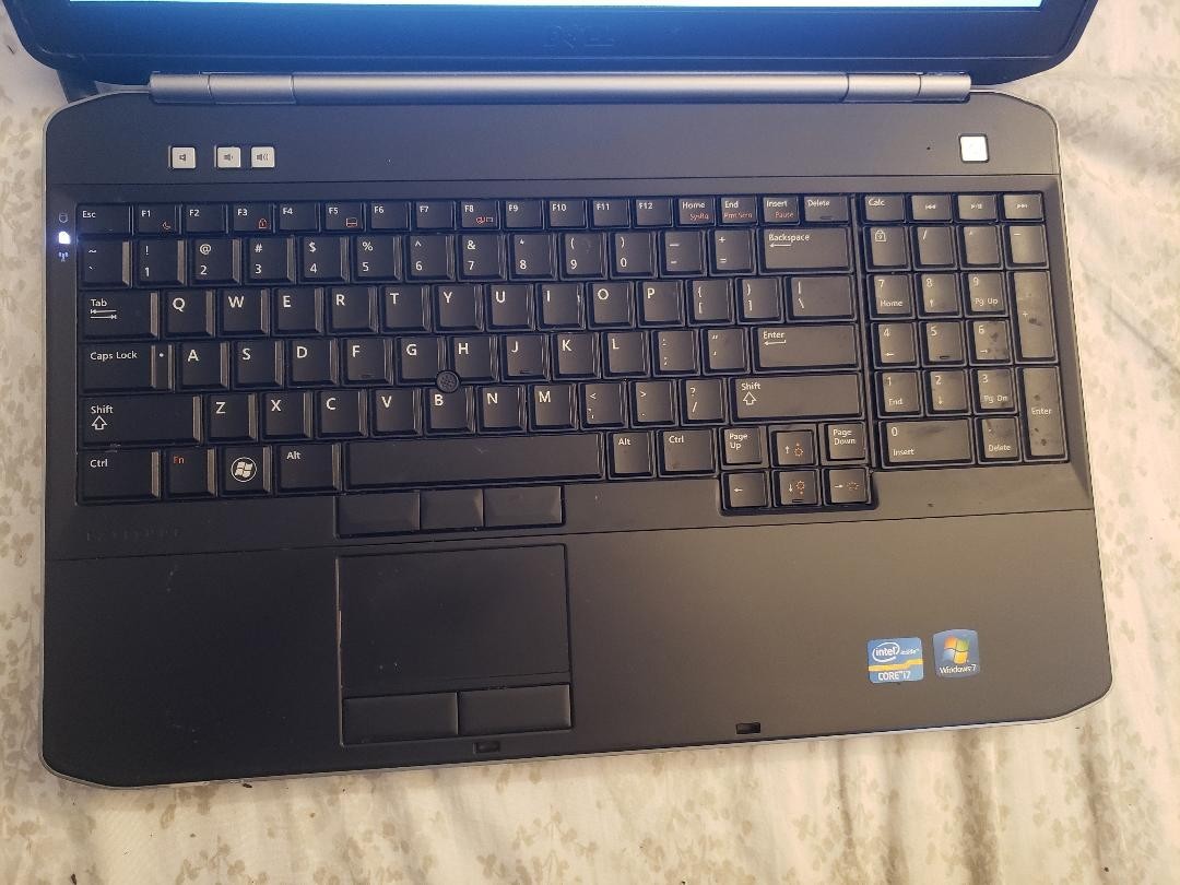 Lot of ( 2 ) Dell 15.6″E5520 i7-2620M 2.70GHz 8GB, NO Adapter, HDD ,Battery