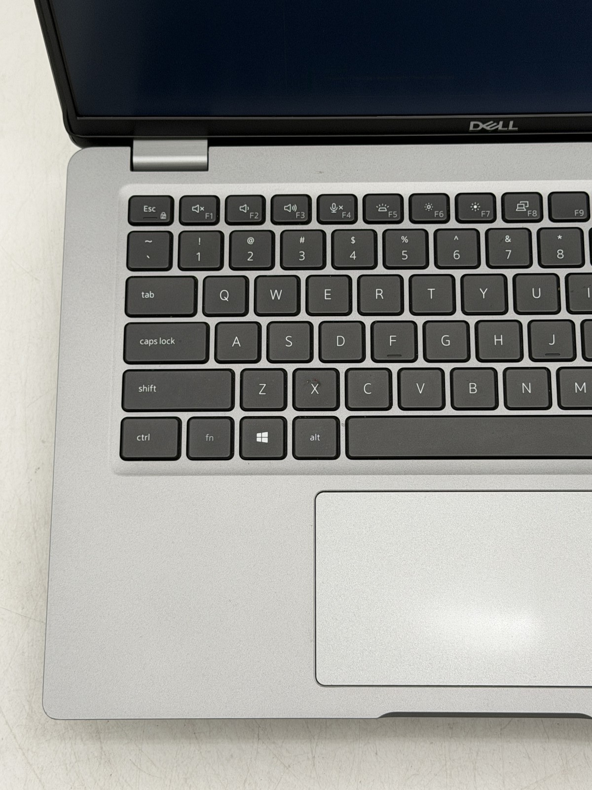 Dell Latitude 5420 14″ 8GB 128GB i5-1135G7 NO OS – READ