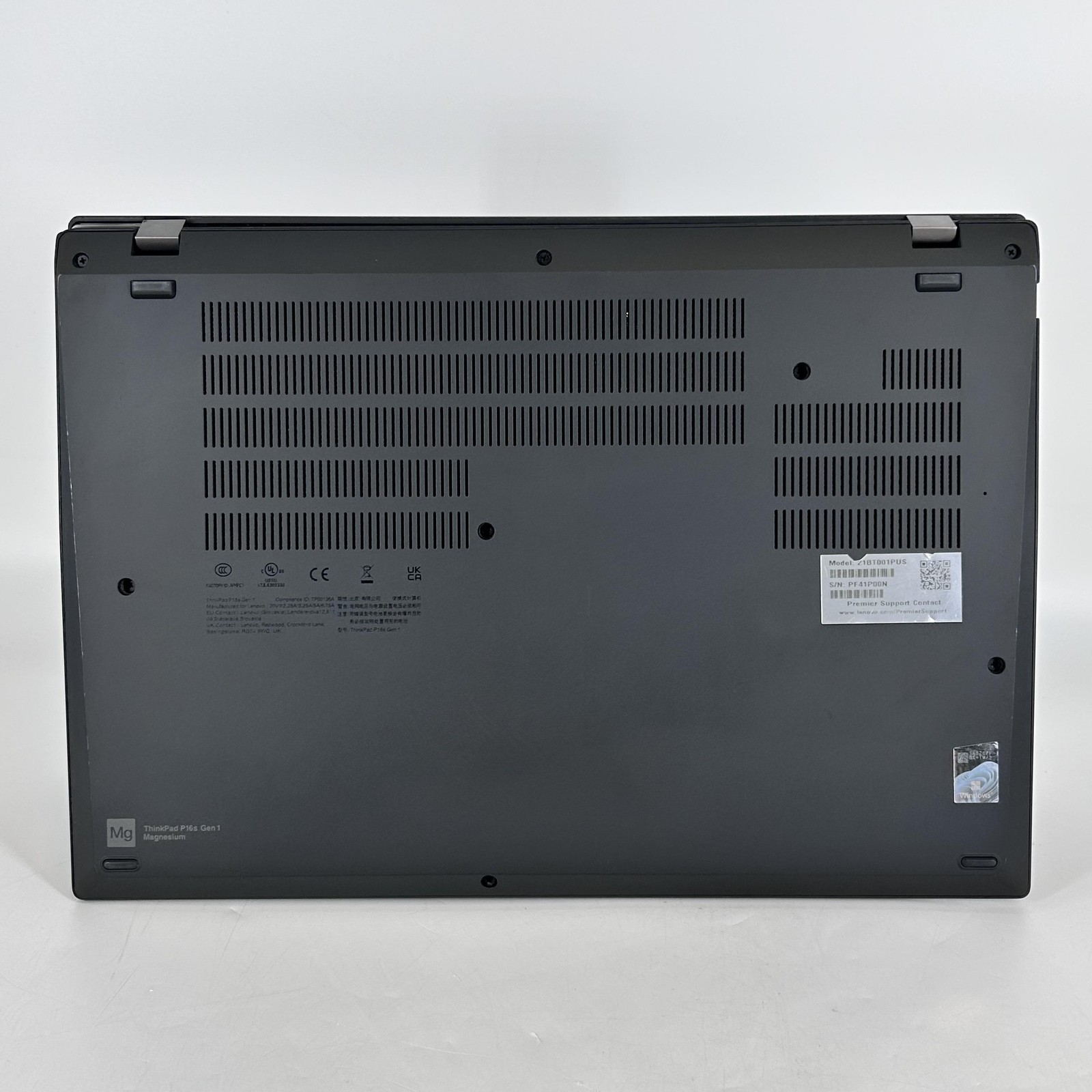 Lenovo ThinkPad P16s Gen 1 FHD+ TOUCH i7-1260P 16GB 512GB SSD T550 – LOOSE HINGE