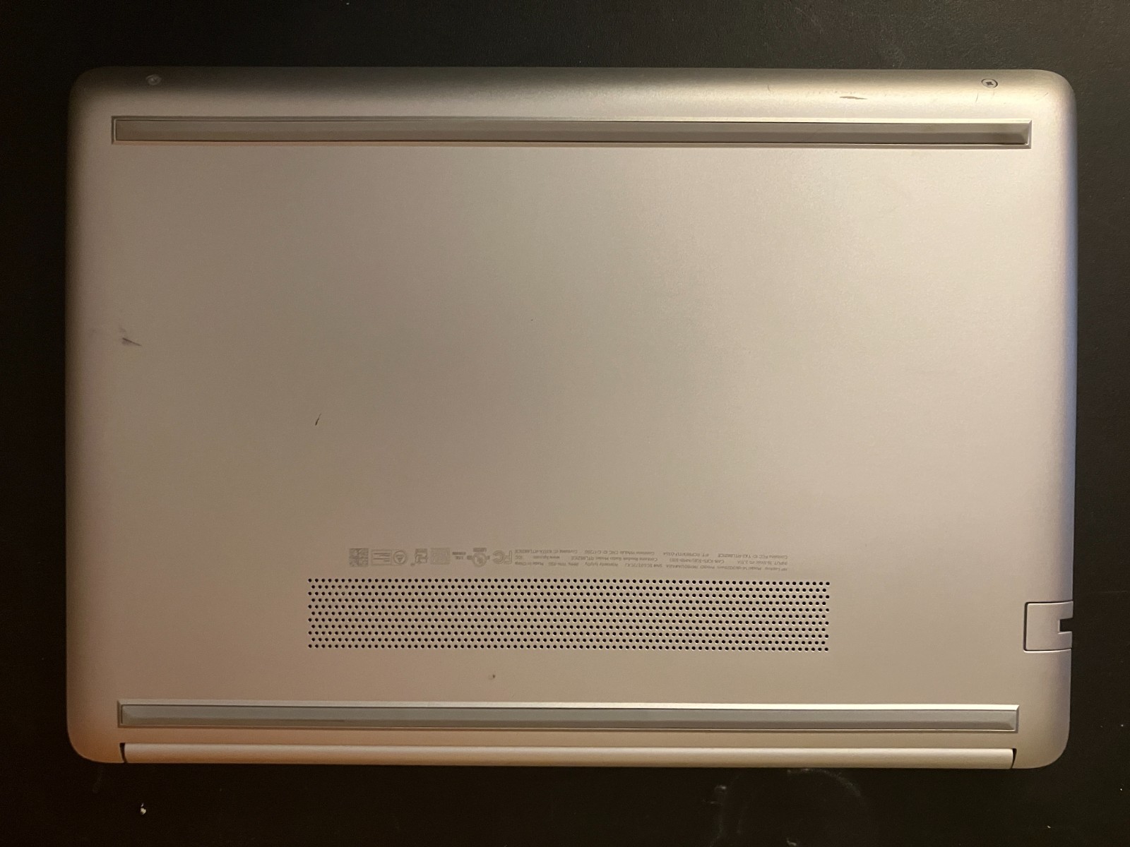 HP 14″ Laptop 14-dk0xxx AMD Ryzen 3 3200U 8GB RAM 256GB SSD Windows 11 Home