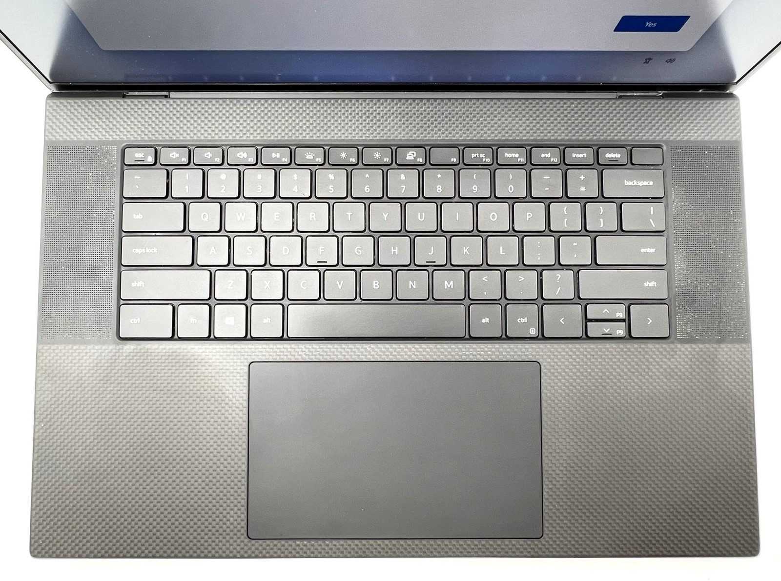 DELL XPS 17 9700 – FHD+ – i7-10875H – 16GB RAM – RTX 2060 – 512GB SSD – Black