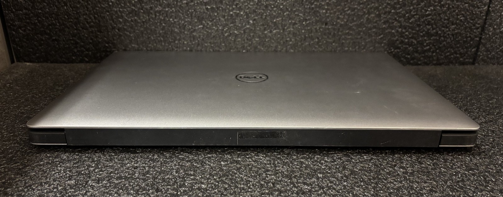 Dell XPS 15 9550 15.6″ 4K UHD i7-6700HQ 2.60GHz | 8GB | 256GB | GeForce GTX 960M