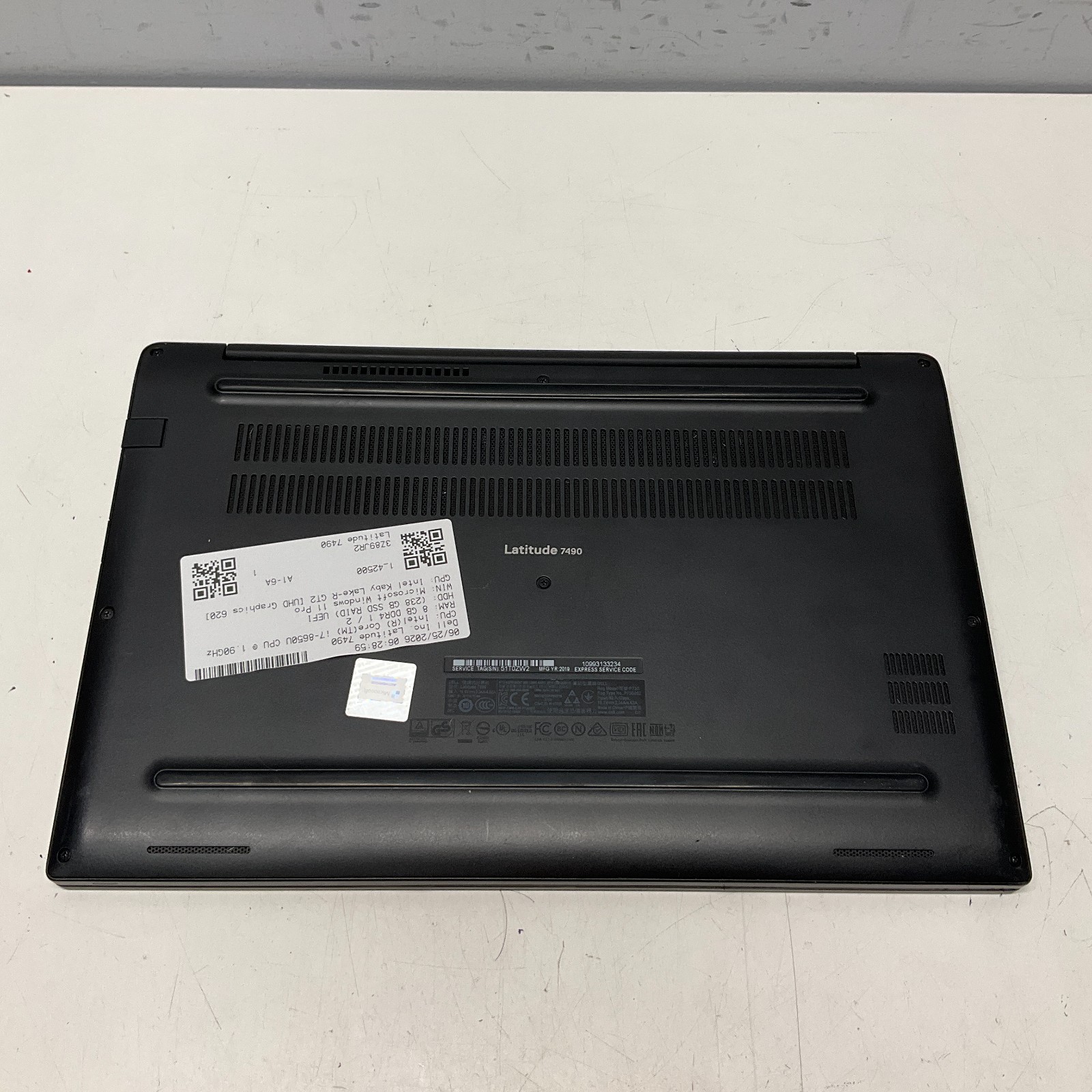 Dell Latitude 7490 14″ i7-8650U @ 1.90 GHZ 8GB RAM 256GB SSD Windows 11 Pro