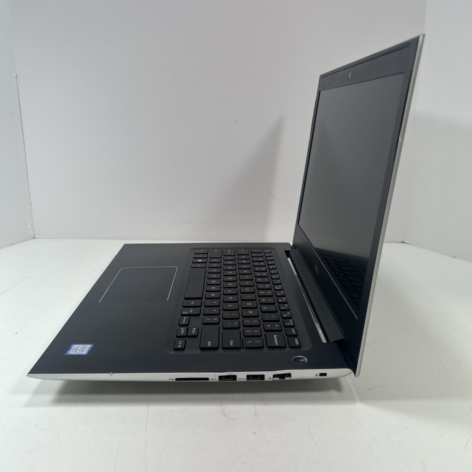 Dell Vostro 5471 i5-8250U 1.60GHz 4GB RAM 256GB SSD Windows 11 Pro 🔋Poor