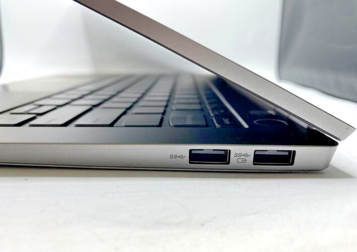 Lenovo ThinkBook 14s-IWL 14″Laptop Intel Core i5-8265U 1.60GHz 4GB RAM 256GB SSD