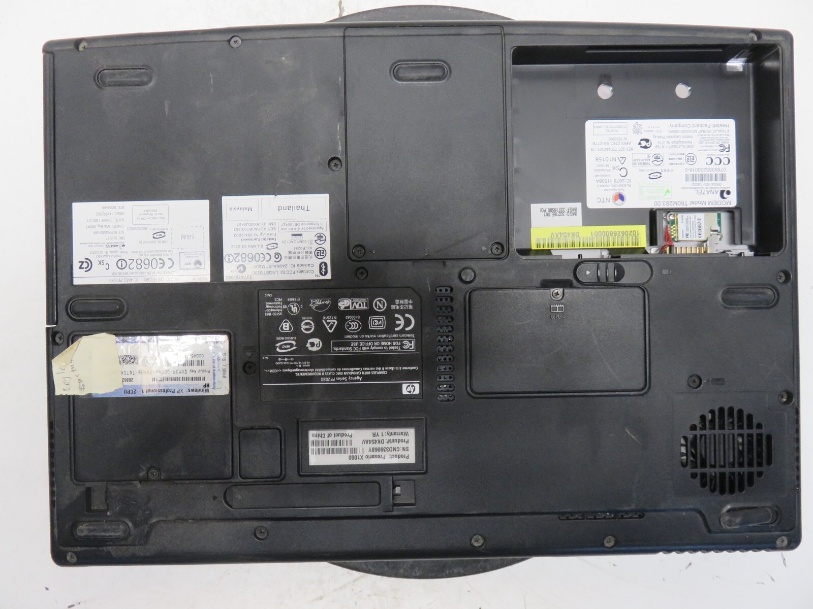 Compaq Presario X1000 Intel Pentium M 1400MHz 1 GB NO HDD No Batt