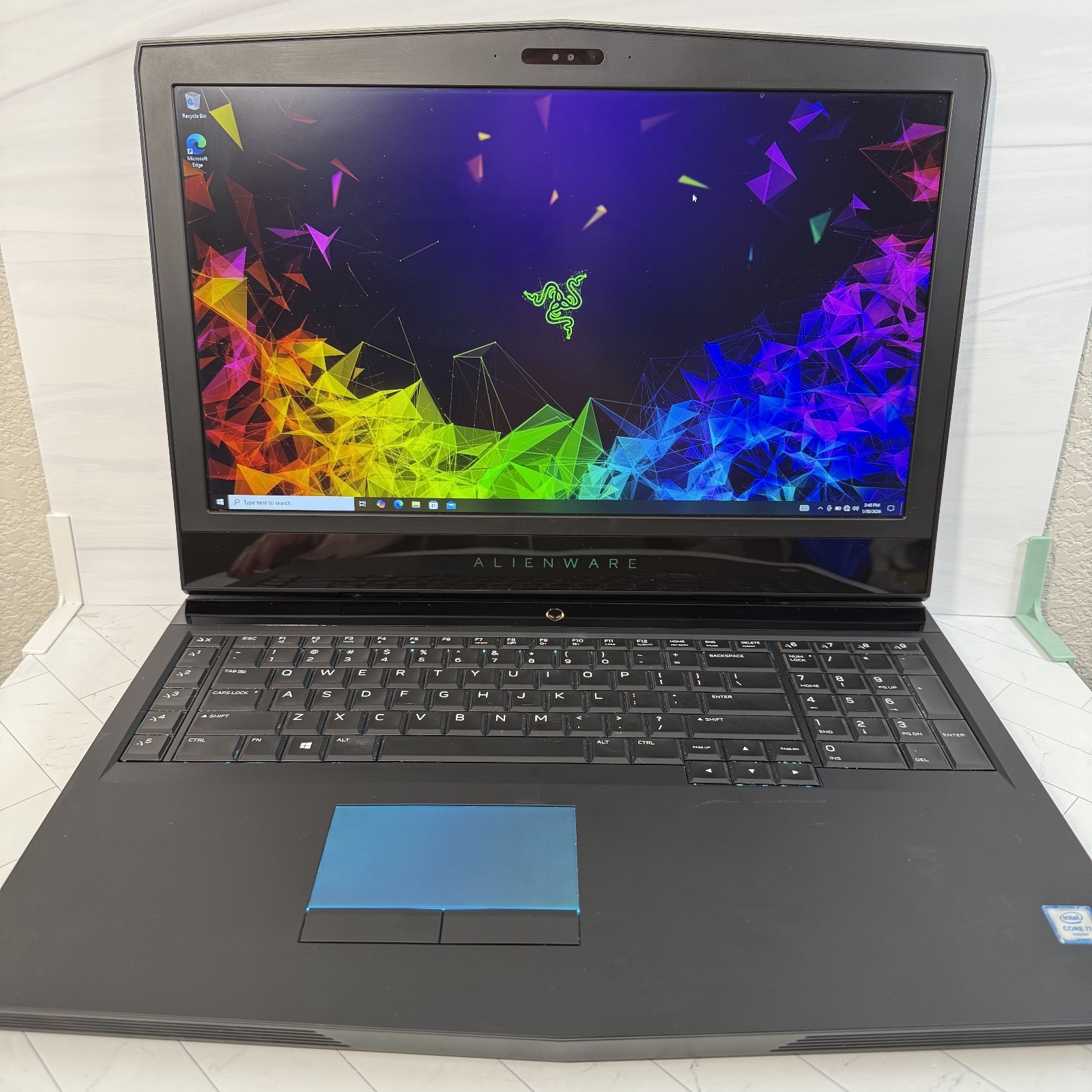 ALIENWARE 17 R4 i7 2.6GHz GeForce GTX 1070 512GB SDD 1 TB HDD 16GB Gaming #H549