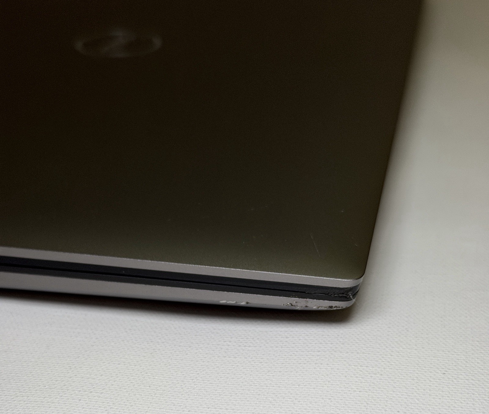 Dell Precision 5490 QHD+ Ultra 7 165H 32GB 1TB RTX 1000 Ada Intel Arc | DESCRIP
