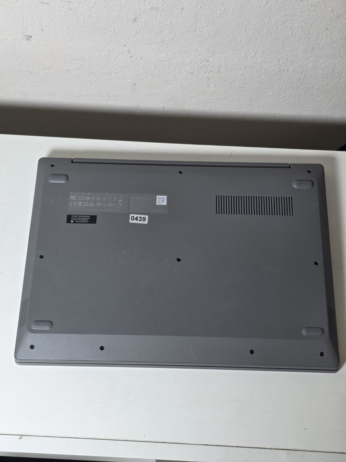 Lenovo Ideapad Slim 1 14AST-05 14″ A6-9220e 1.6GHz 4GB RAM 64GB SSD