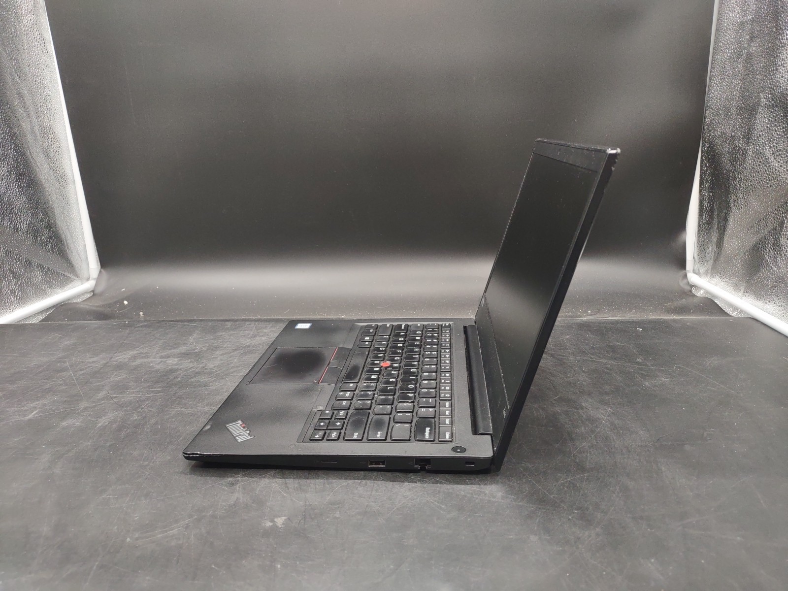 Lenovo Thinkpad E480 i3 8130U @ 2.20GHz 8GB RAM NO SSD NO OS