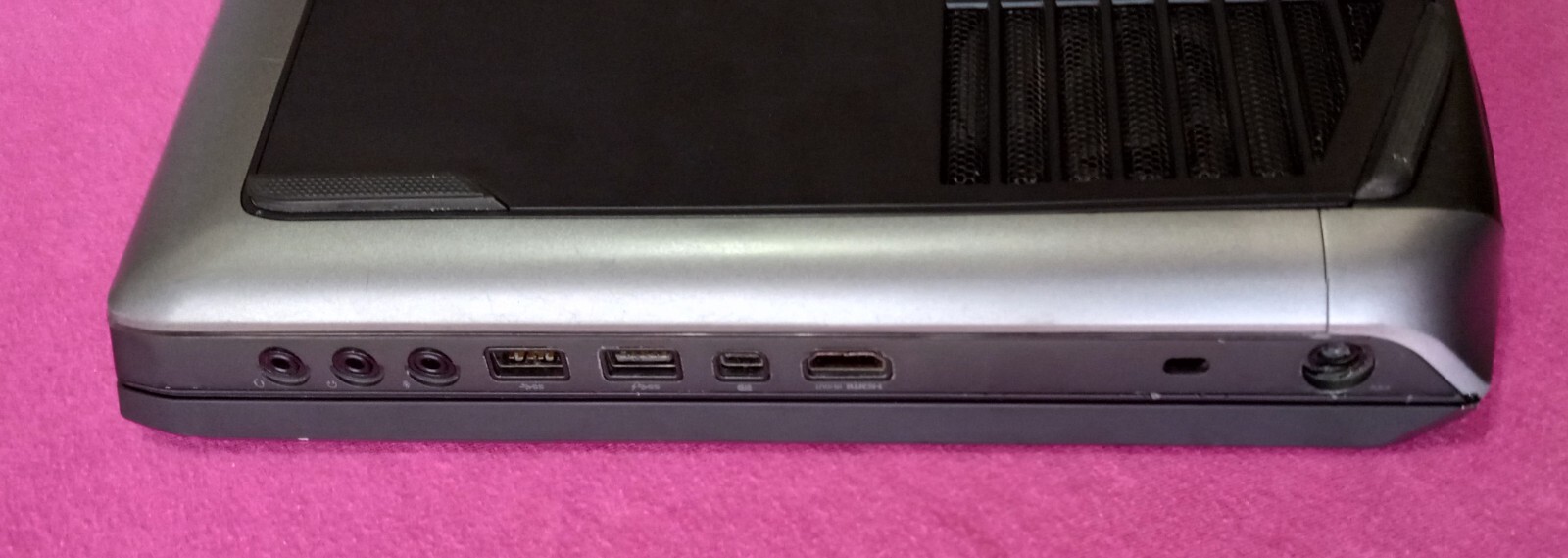 Dell Alienware 17 laptop i7-4810mq 2.8-4.0Ghz 24GB 512GB NVIDIA “P5000” AX200