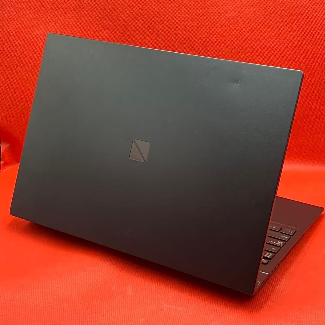 NEC Lavie NEXTREME Infinity i7-13700H Intel Arc 16GB SSD 256G WUXGA Win11 Office