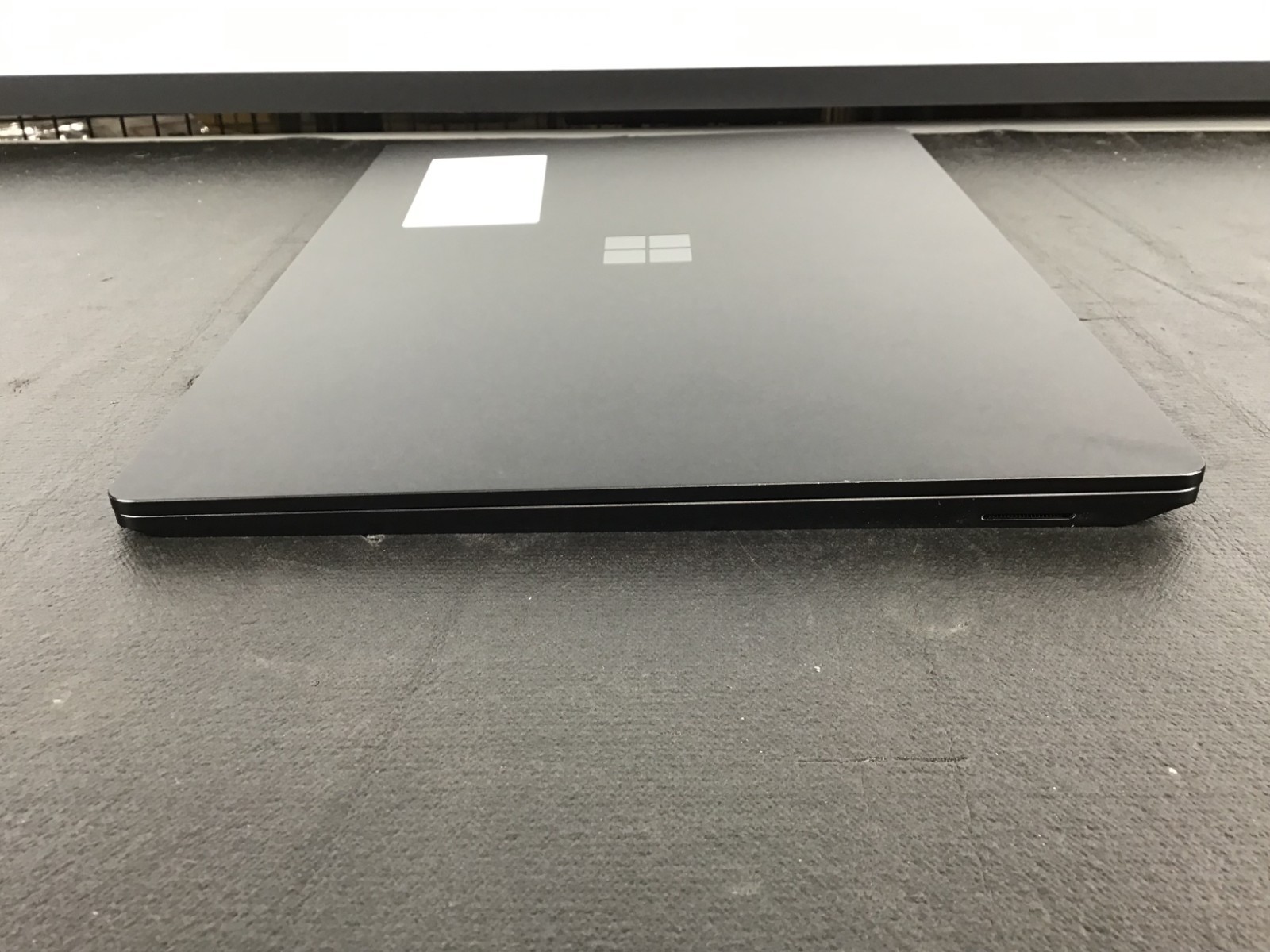Microsoft Surface Laptop 4 15″ 1979 i7-1185G7 3.0GHz CPU 16GB RAM 256GB NVMe ~