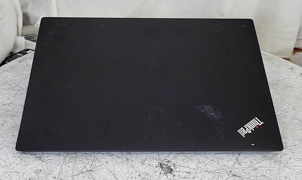 LENOVO ThinkPad E490s 20NGCTO1WW Laptop Core I5-8265U 256GB NO RAM SEE NOTES