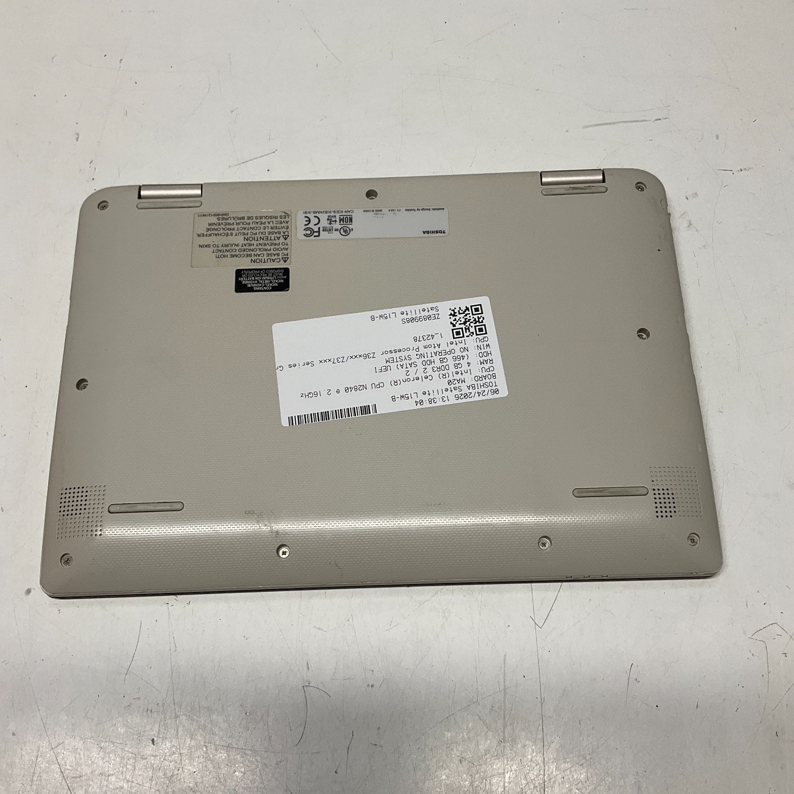 Toshiba Satellite L15W-B1302 Intel Celeron N2840 2.16GHz 4 GB 500GB HDD NO OS