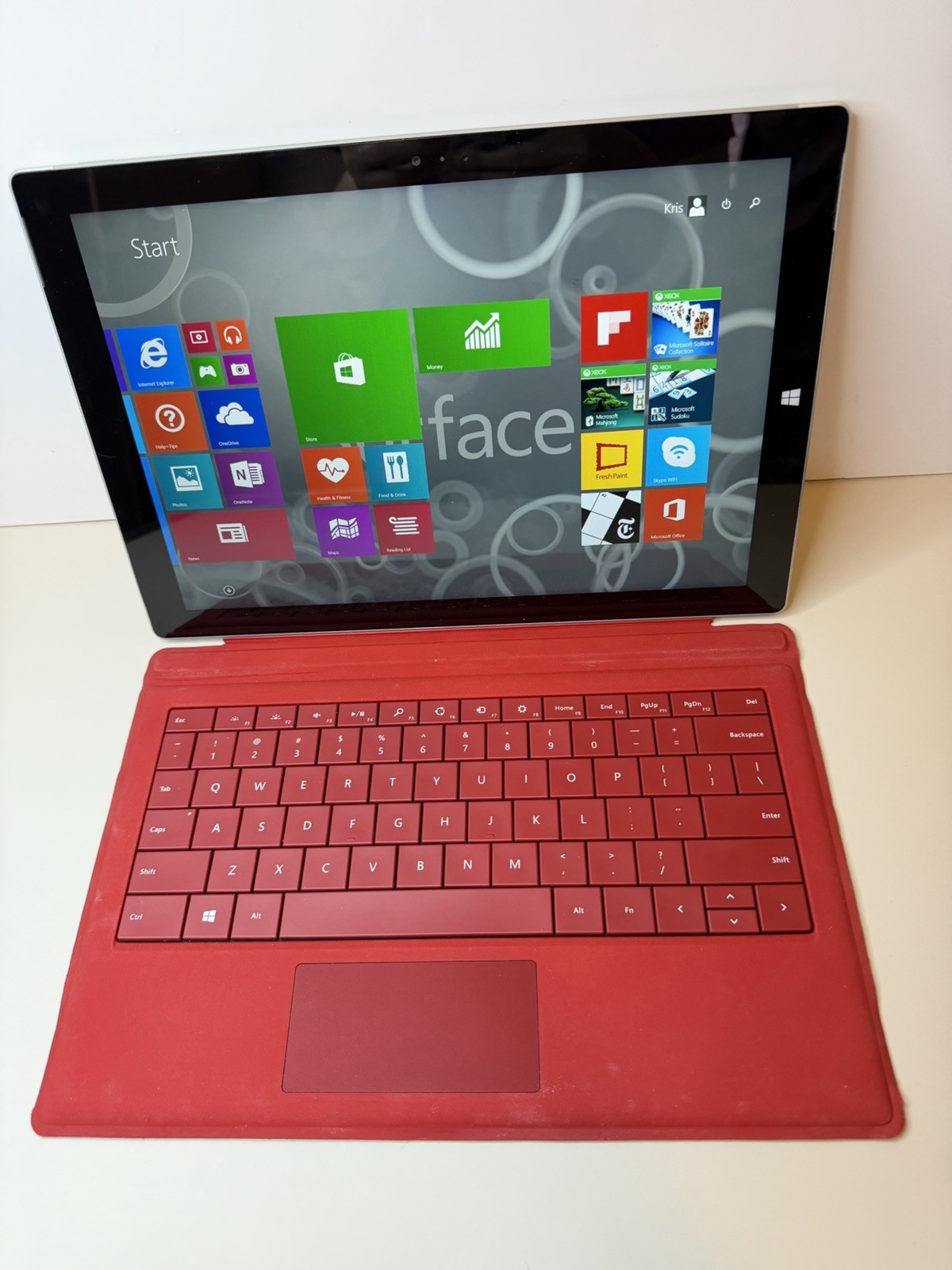 Microsoft Surface Pro 3 13.5″ Touch i3-4020Y 1.50GHz 4GB RAM 64GB SSD W/Keyboard