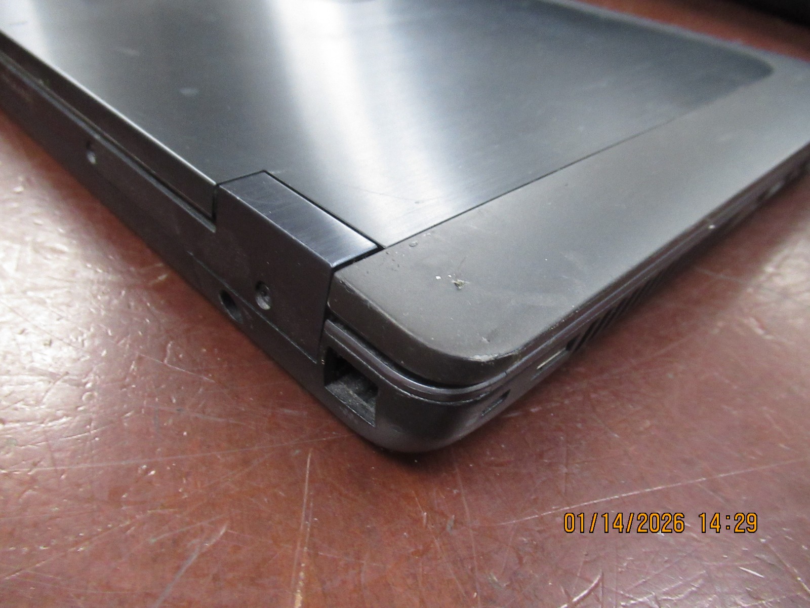 HP ZBook 15 15.6″ Intel i5-4300M 2.60GHz 16GB 256GB HDD Laptop w/ AC [NO OS] @@@
