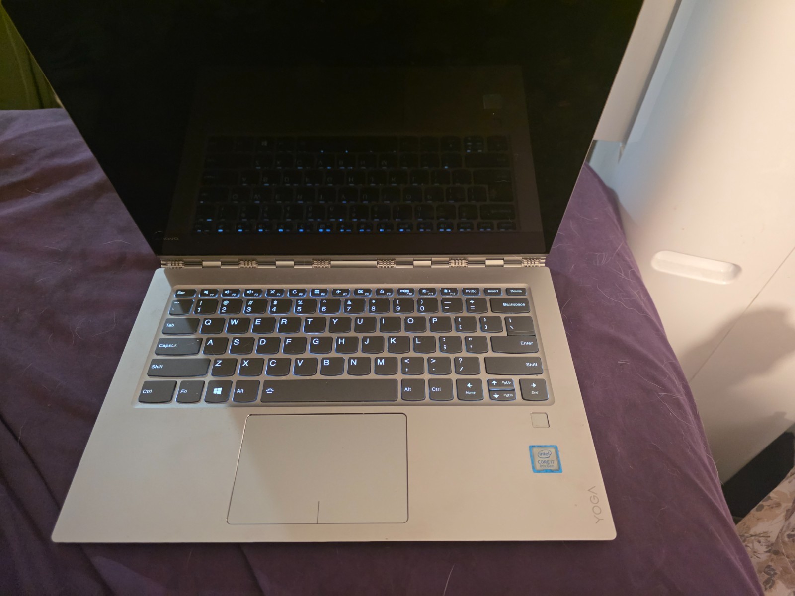Lenovo Yoga 920-13IKB 13.9″ Laptop PARTS/REPAIR Won’t Boot + Charger. No Returns