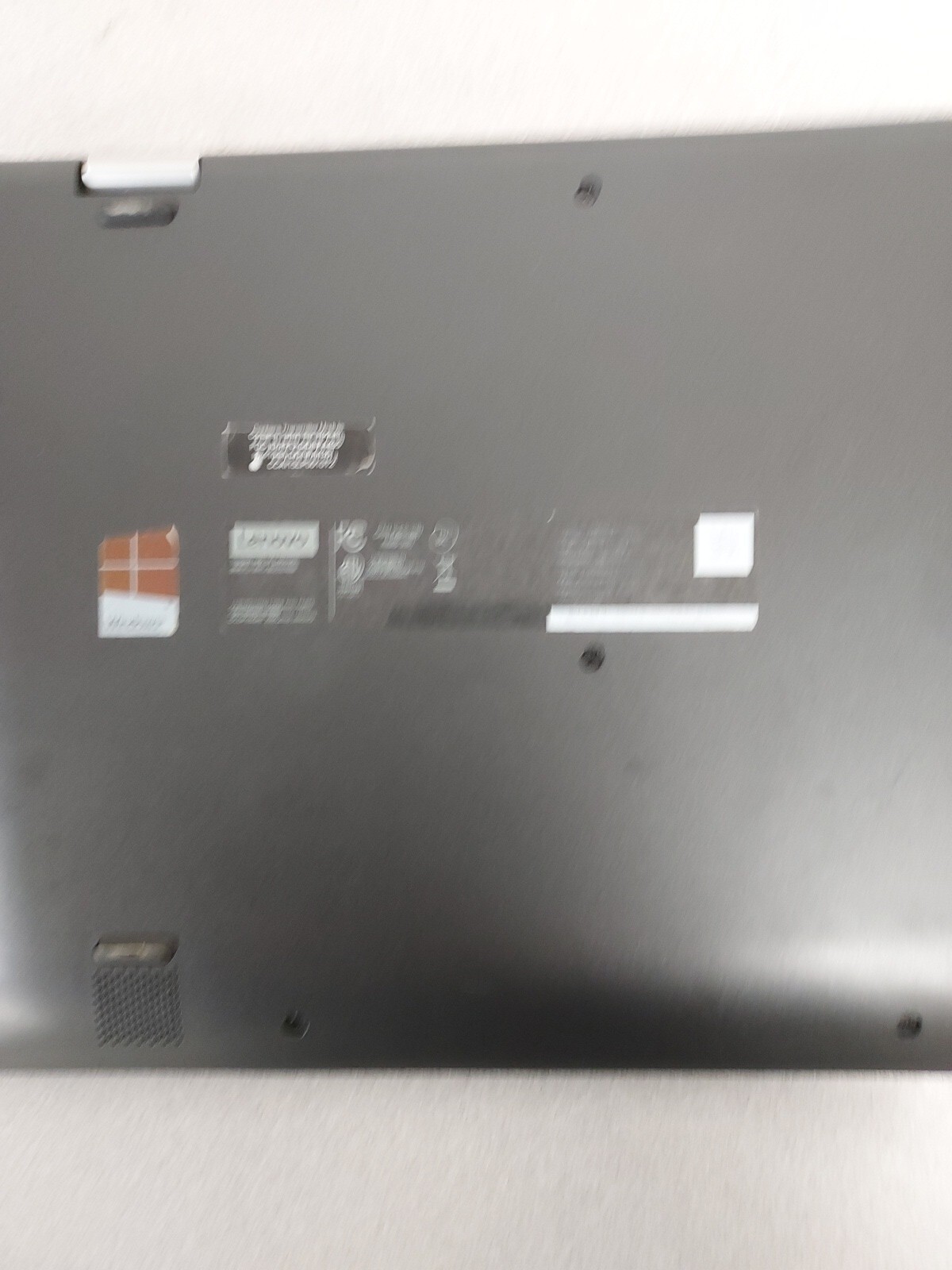Lenovo Ideapad Flex 4-1130 Celeron N3350- 2GB RAM – 64GB San Disk – WIN 10 READ