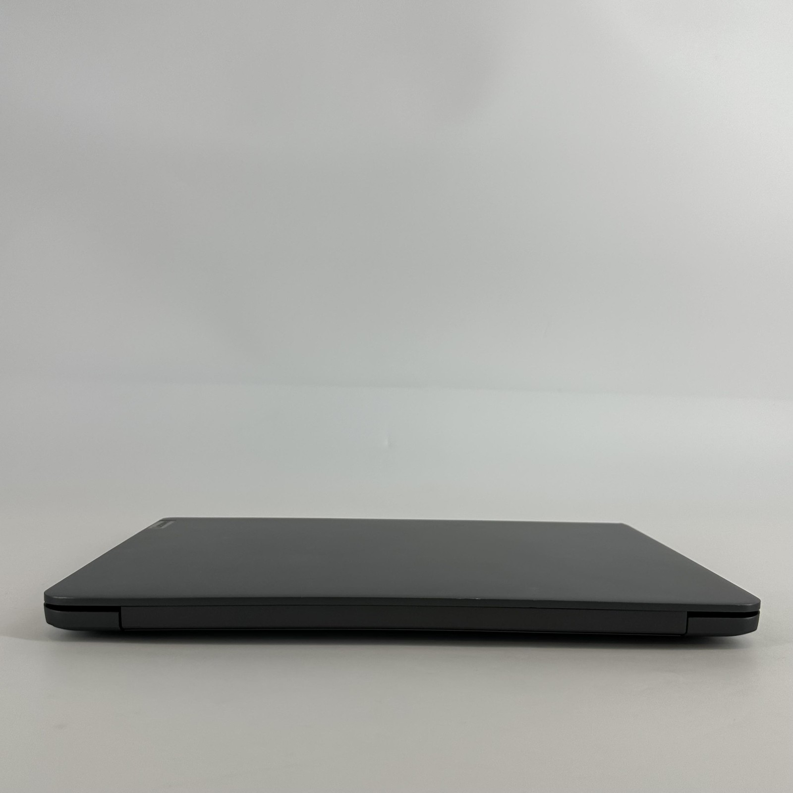 Lenovo IdeaPad 5 14 FHD+ TOUCH 2.3 GHz Ryzen 5 5600U 16GB 512GB SSD FRAME SPLIT