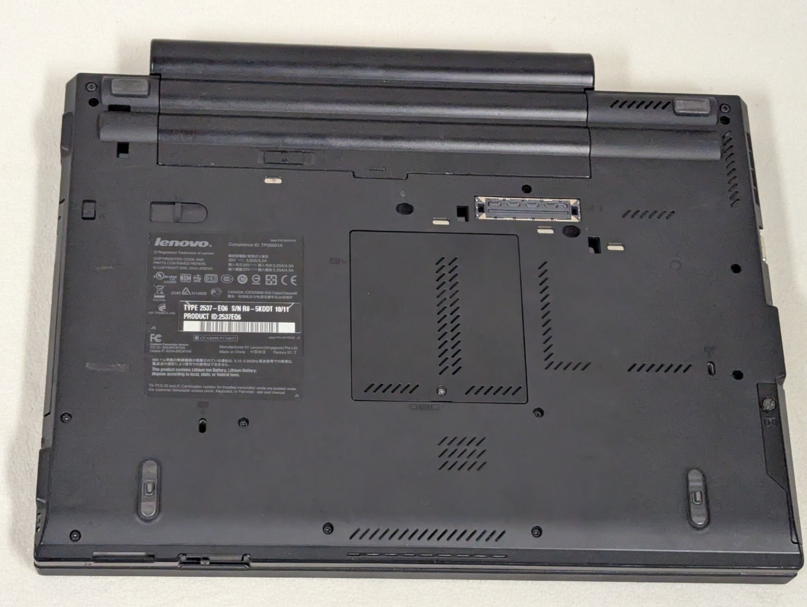 Lenovo ThinkPad T410 Intel i5-520M 2.4GHz 3GB 112GB Win7 Floppy Disk Sound Bar