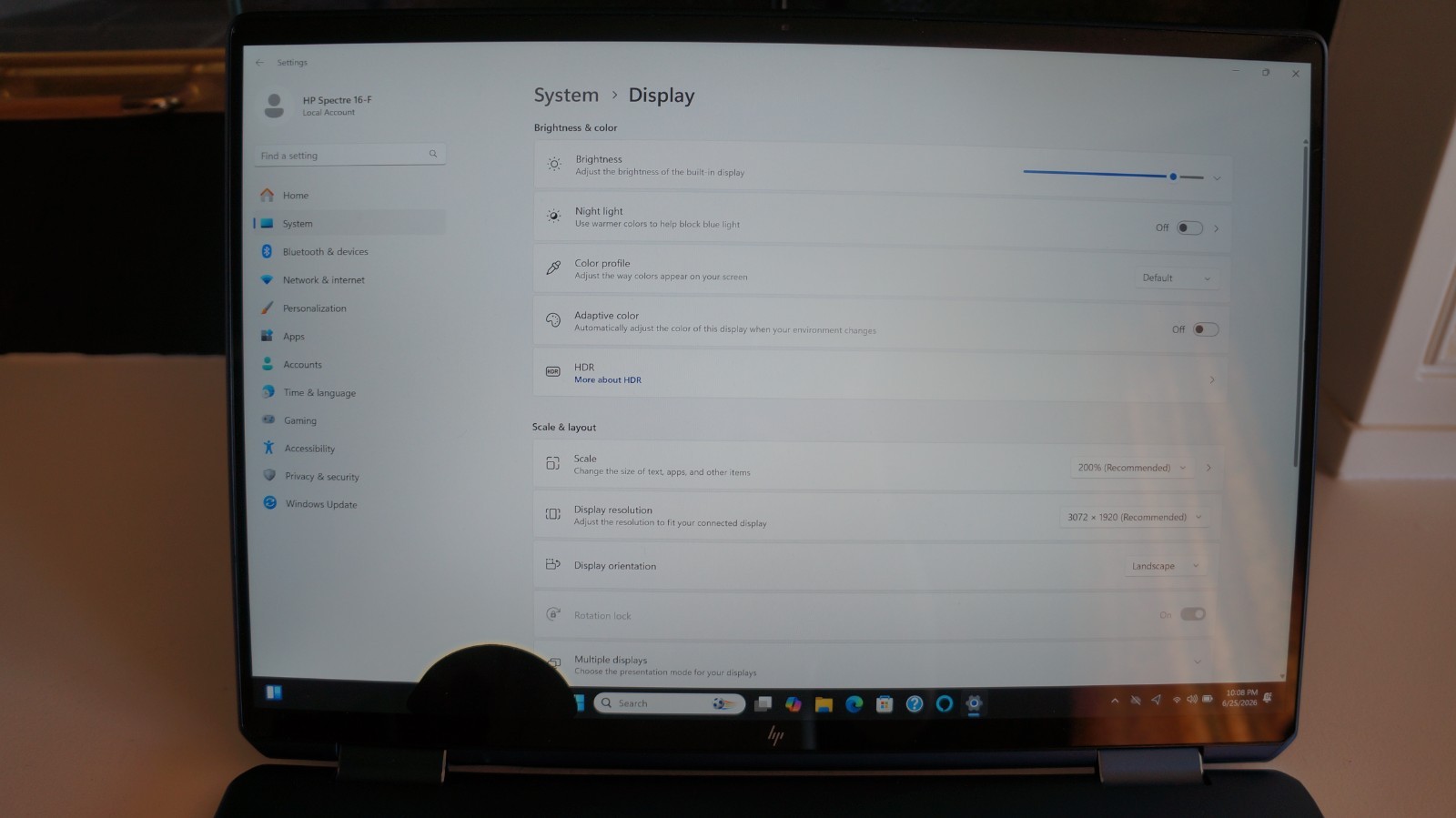 HP Spectre x360 16-F0013DX i7-11390H 16GB RAM 256GB SSD 4K – Blue. READ Careful.